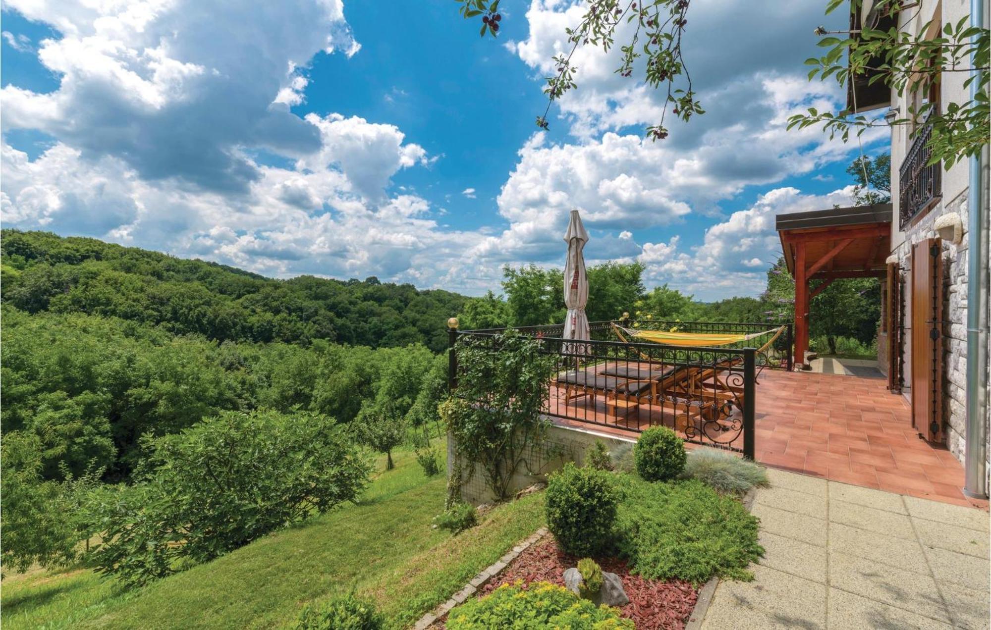 Beautiful Home In Sv,Martin Na Muri With Jacuzzi Sveti Martin Na Muri Εξωτερικό φωτογραφία